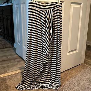 High low flows skirt